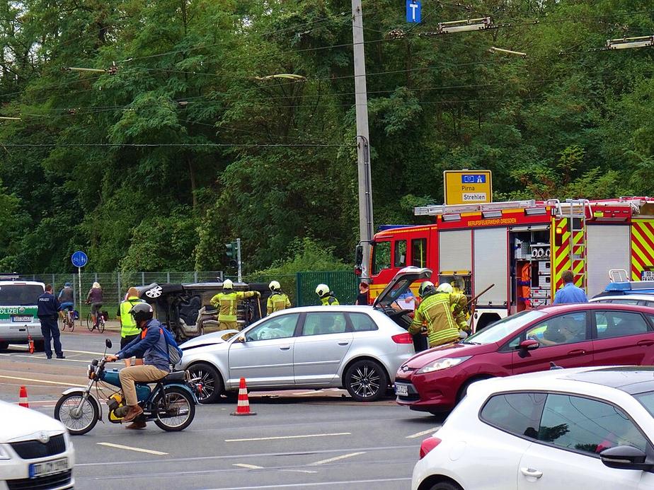 Auto überschlägt sich bei Kupferzell-Unfall