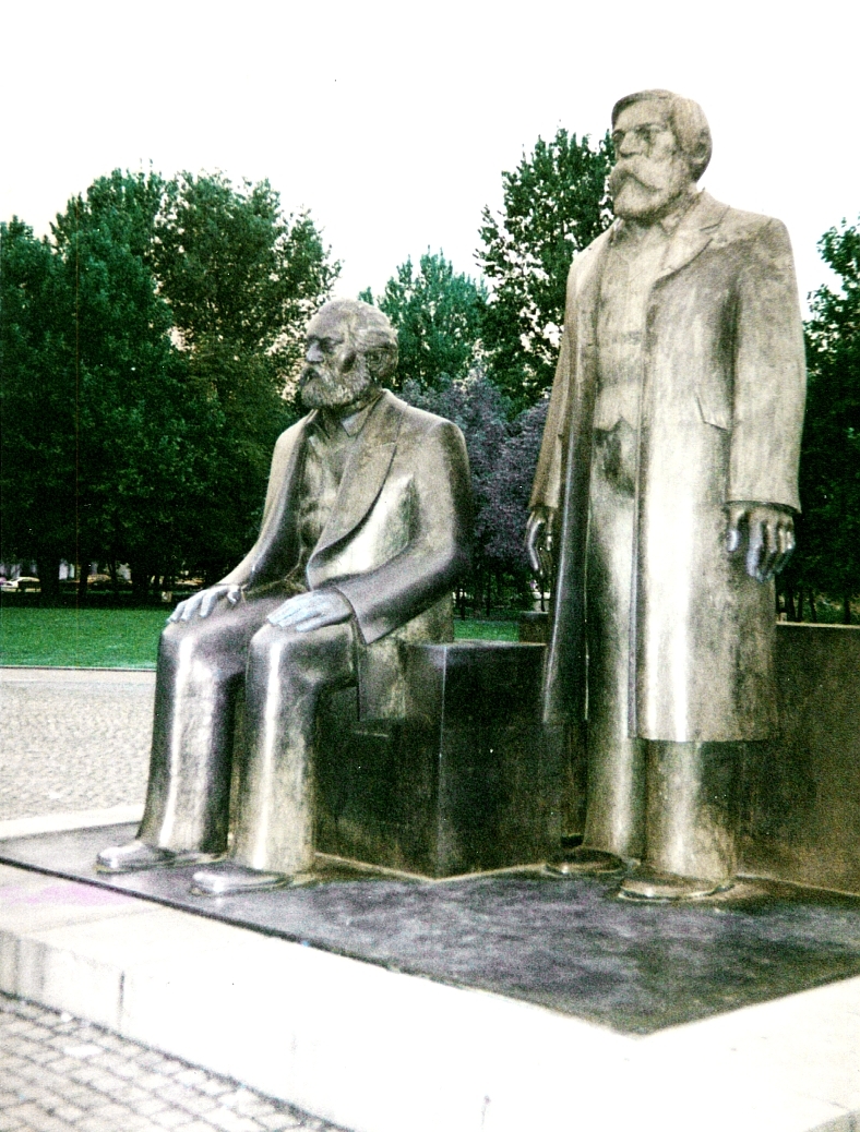 Neues Denkmal für polnische Kriegsopfer in Berlin