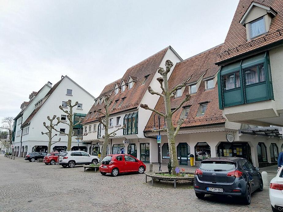 Hauptstraße offen: Parken zwei Stunden gratis