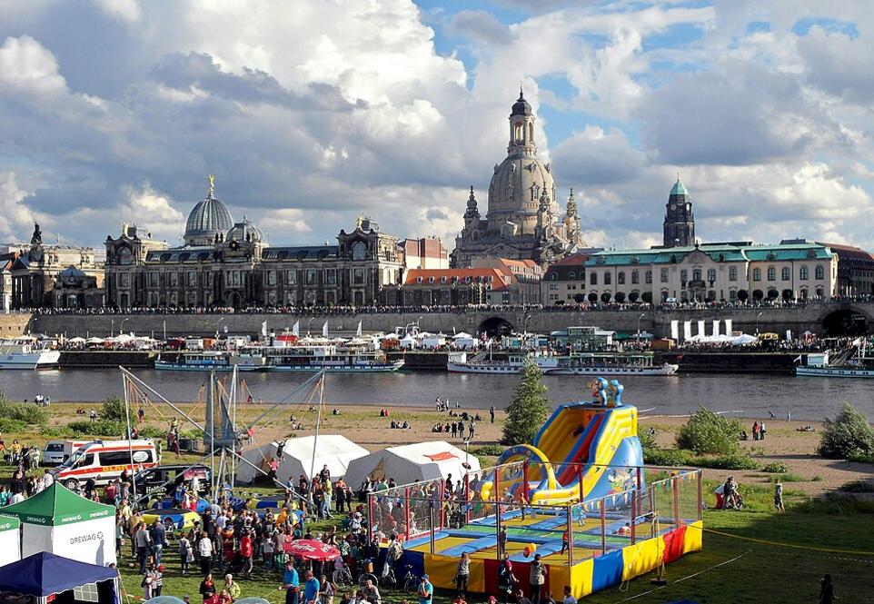 Laichinger Stadtfest startet mit Fassanstich am Samstag
