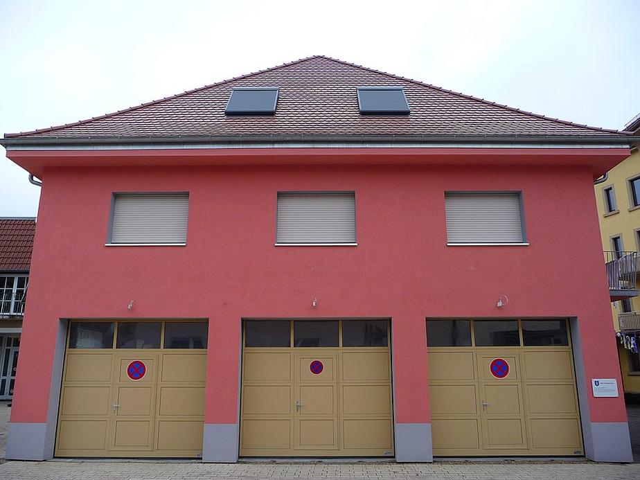 Gemeinderat berät über Fenstertausch im DRK-Gebäude