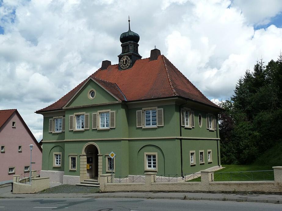 Stadtteil-Gespräch in Hausen vor Wald am 14.9.