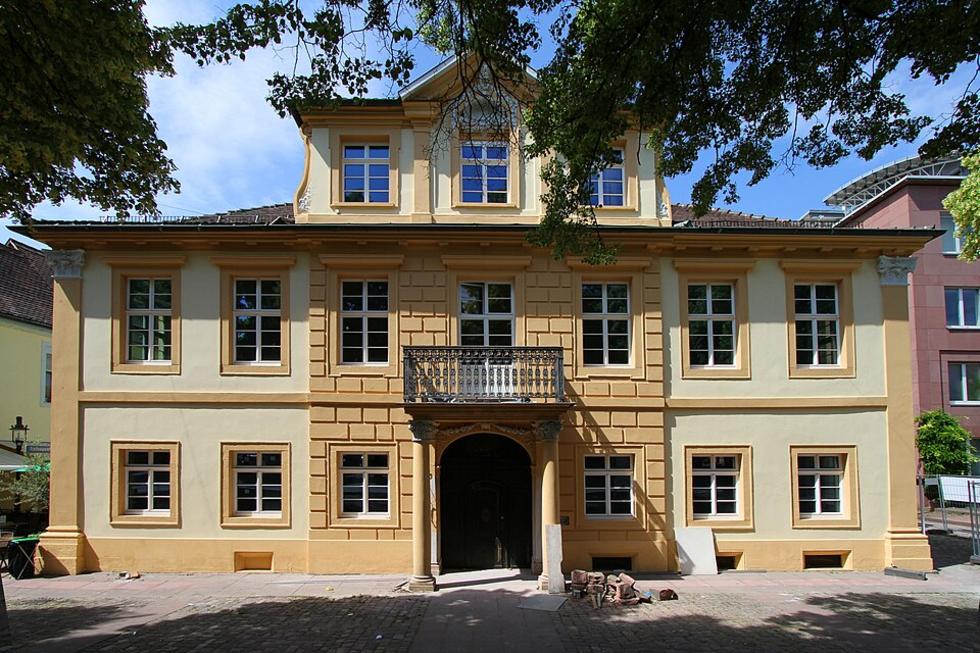 Café International startet wieder im Rossi-Haus