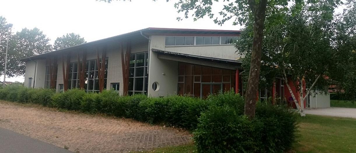 Heubach baut Notstrom für wichtige Hallen