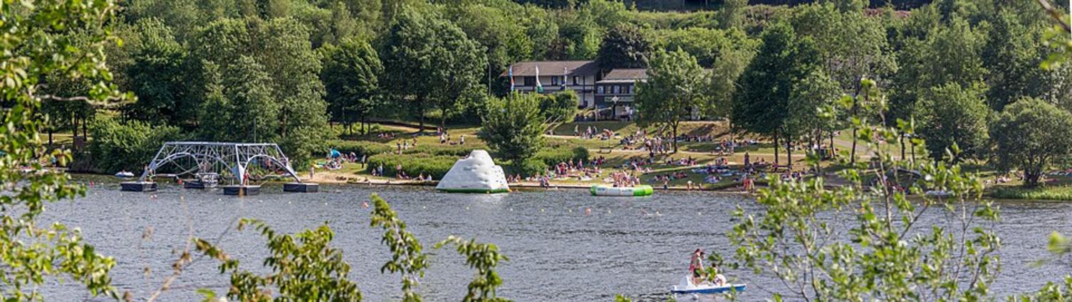 Badebereich am Surfclub wegen Wasser gesperrt