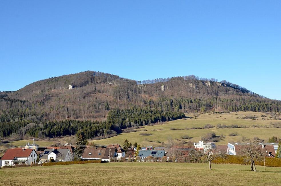 Neuer Plan schützt Vögel auf der Schwäbischen Alb