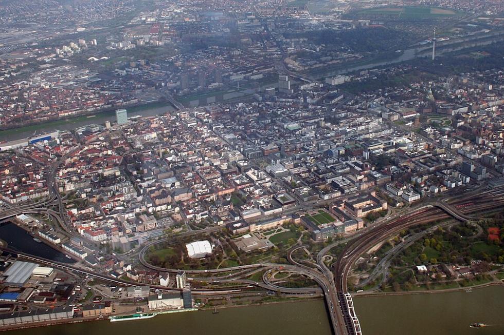 Mannheim meldet 94 Verstöße gegen Waffenverbot