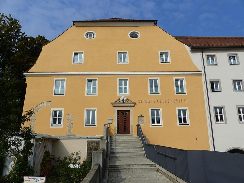 Bund gibt 1,3 Millionen Euro für Regensburger Spital