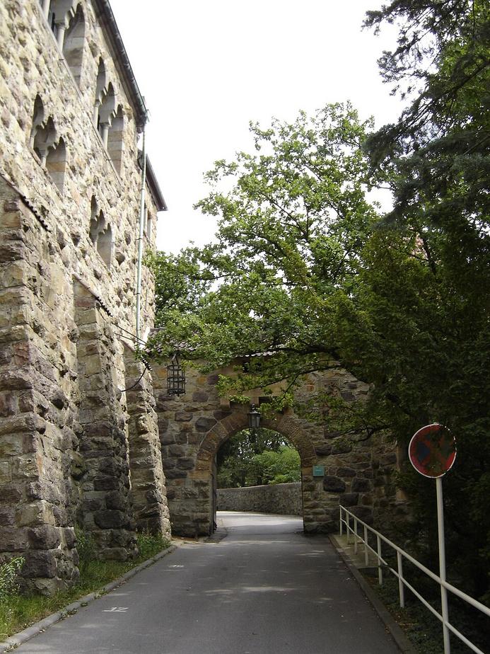 Weinheim lädt Familien zur Wachenburg ein