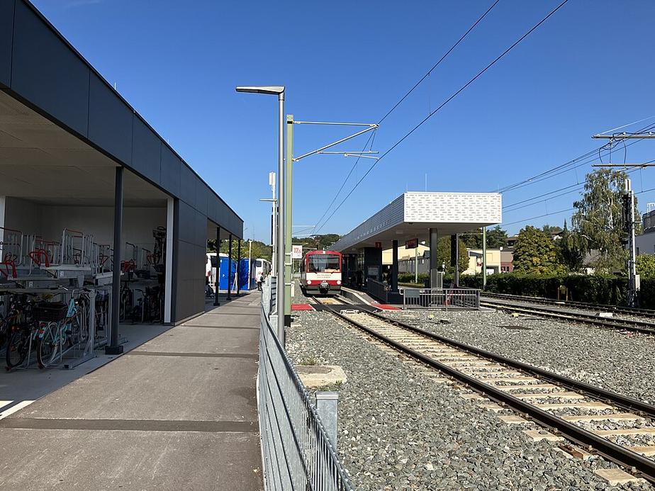 Oberndorf startet e-Carsharing am Bahnhof
