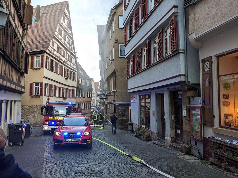 Feuerwehr Weinheim stoppt Brand im 3-Glocken-Center