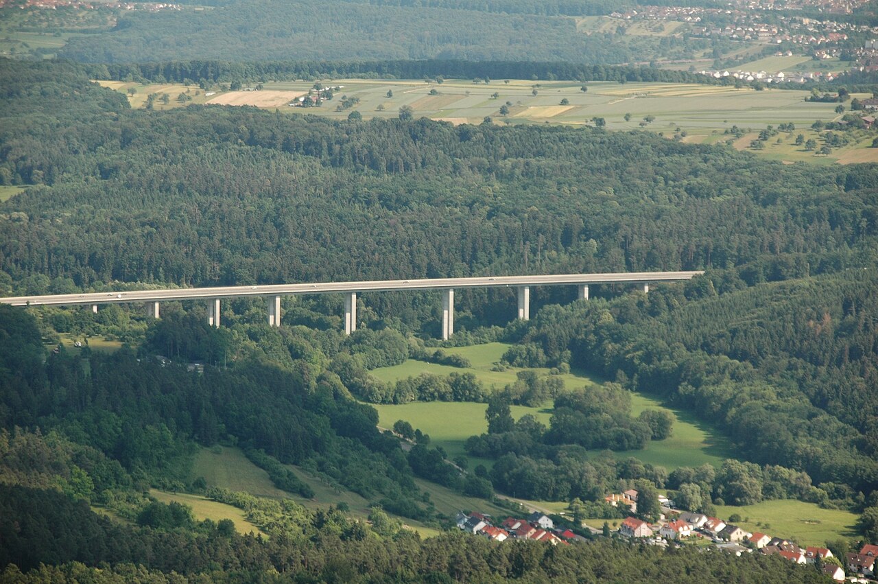 Schadstoff-Check an der Aichtalbrücke am 29. Juli