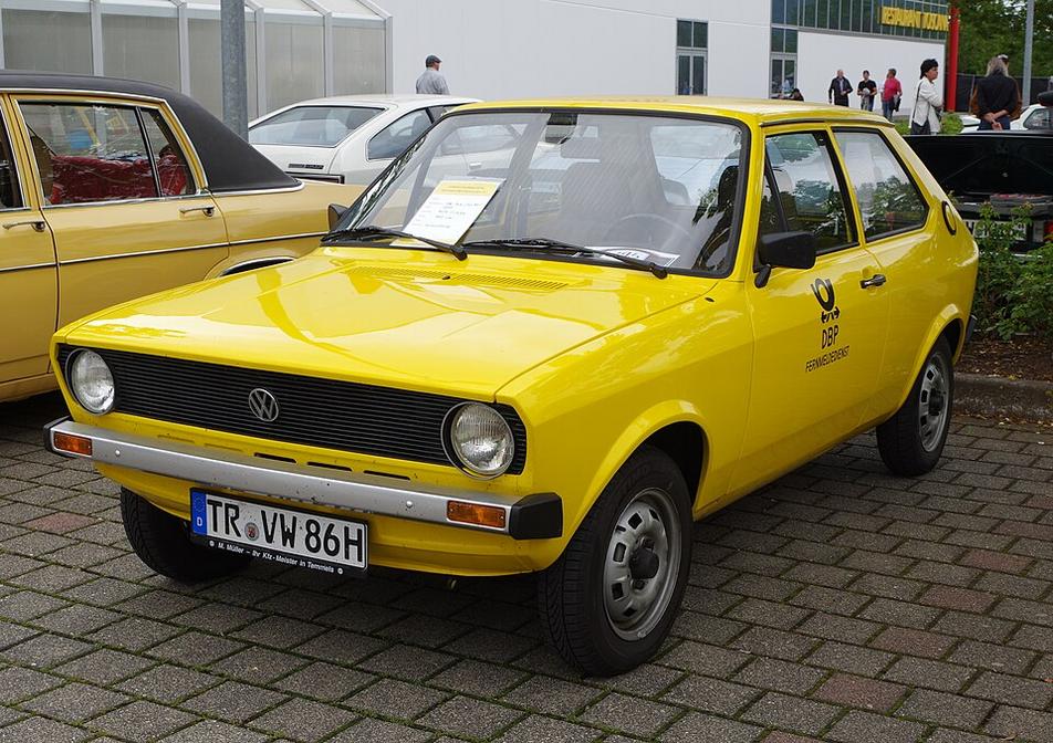 Unbekannter beschädigt VW Polo in Rot am See