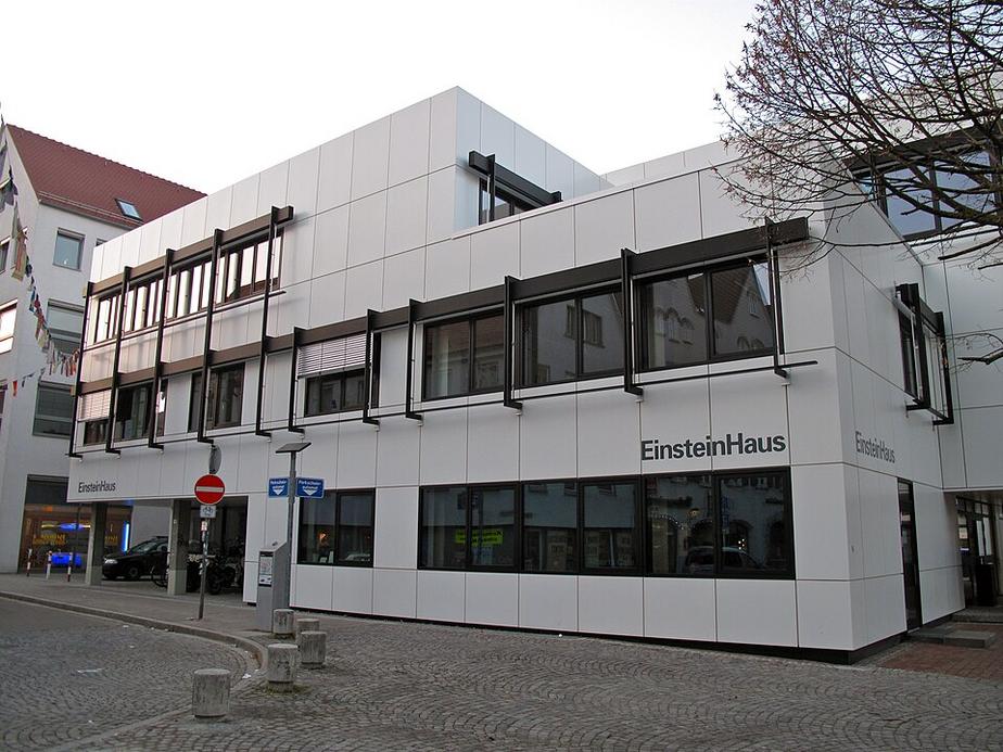 Volkshochschule Ulm zeigt Film „Generation Antifa“