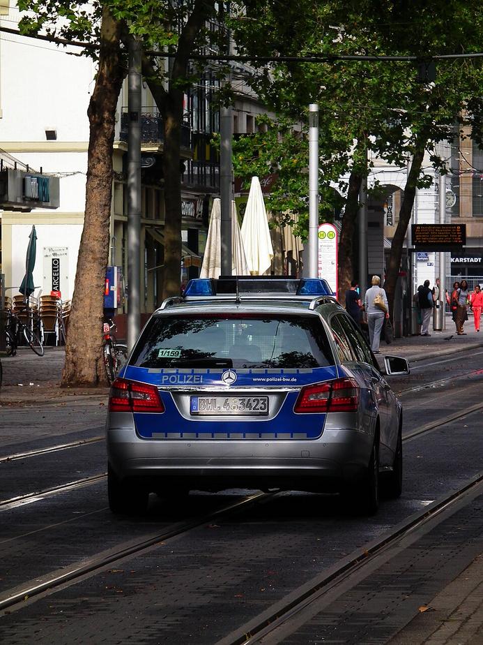 Polizei nimmt mutmaßlichen Drogendealer in Karlsruhe