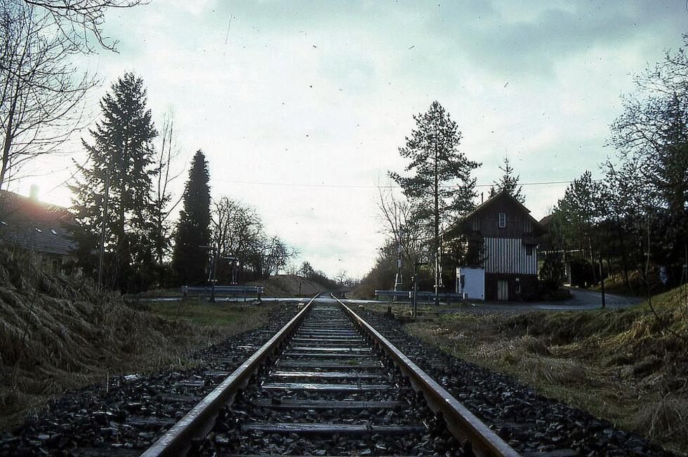 Weil der Stadt erneuert zwei Bahnübergänge 2026