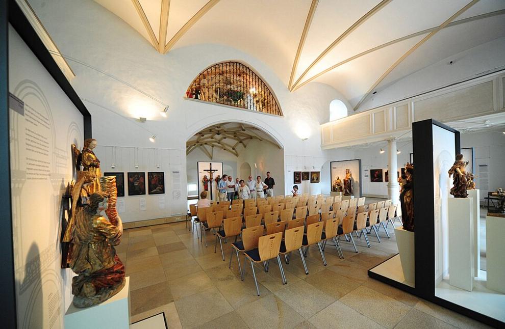 Museum Schloss Hellenstein lädt zur Führung ein
