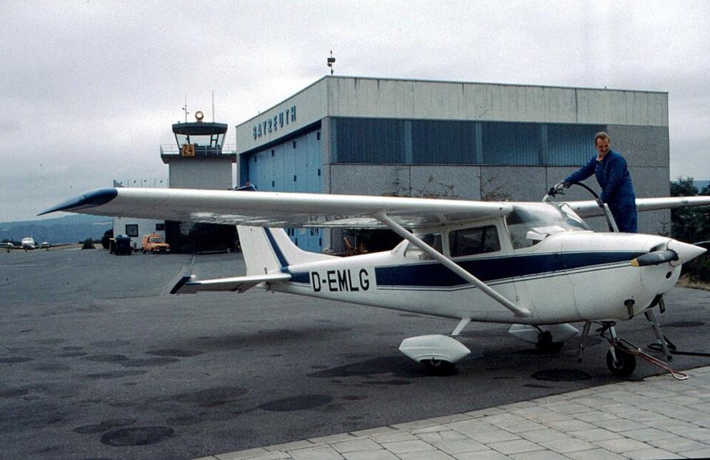 Neue Zahlen für Funkverbindung an Flugplätzen