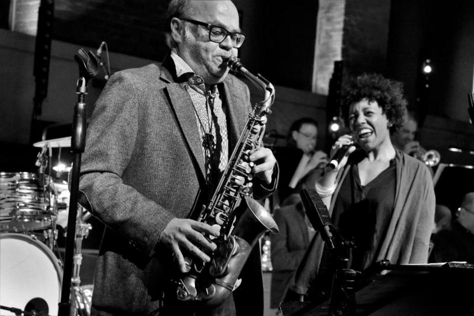 Swing Is King SWR Big Band & Fola Dada