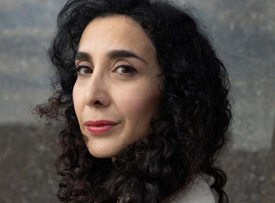 Lesung mit Asha Hedayati - Die stille Gewalt