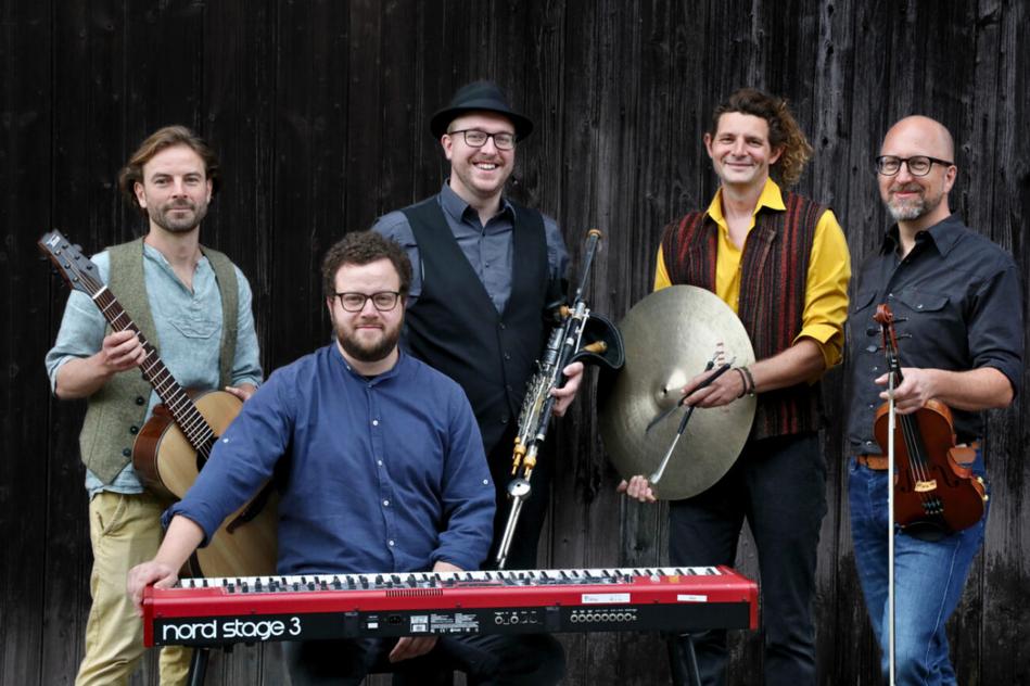 LUAS – Celtic Folk Fusion